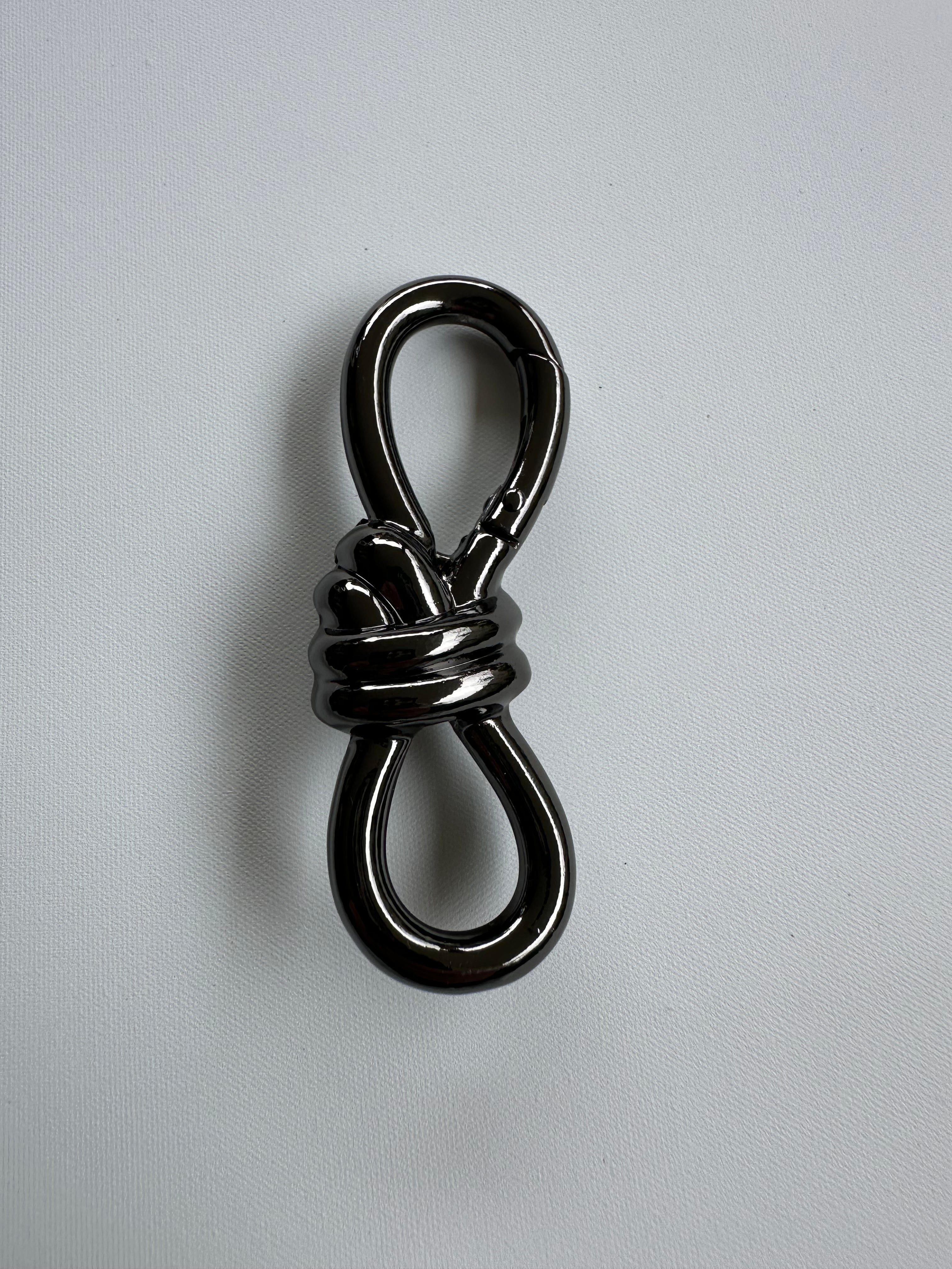 KNOT CARABINER